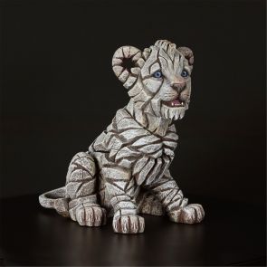 Edge Sculpture Lion Cub White