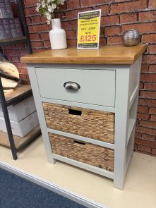 Hampshire Dining Console w/ Baskets