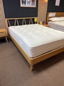 Evesham Oak 5'0" Kingsize Bed Frame Only
